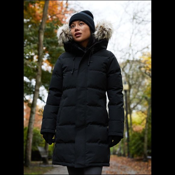 Aritzia Jackets & Blazers - Tna St. Anton Parka NWOT